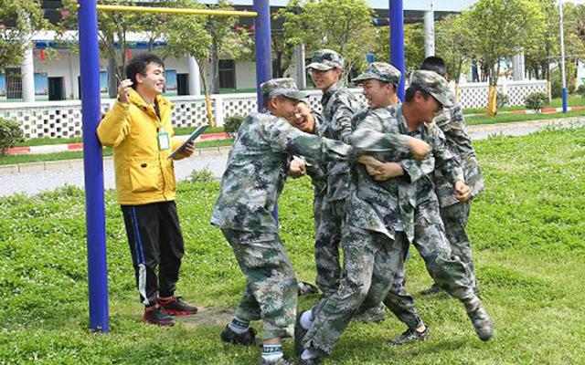 甘肃兰州排名前十孩子天天玩游戏不上学怎么办_2022已更新(今日／热文)(图1)