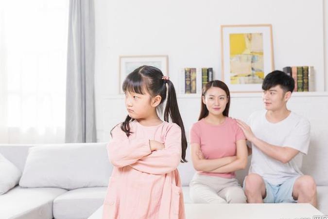 孩子12-18岁一定看过来，4个小妙招，轻松处理青春期孩子的叛逆。(图1)