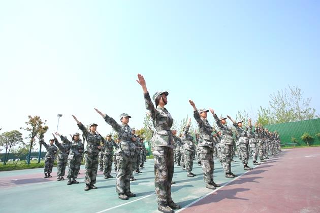 十一岁孩子偷家里的钱是什么心理？孩子偷窃的五个原因(图1)